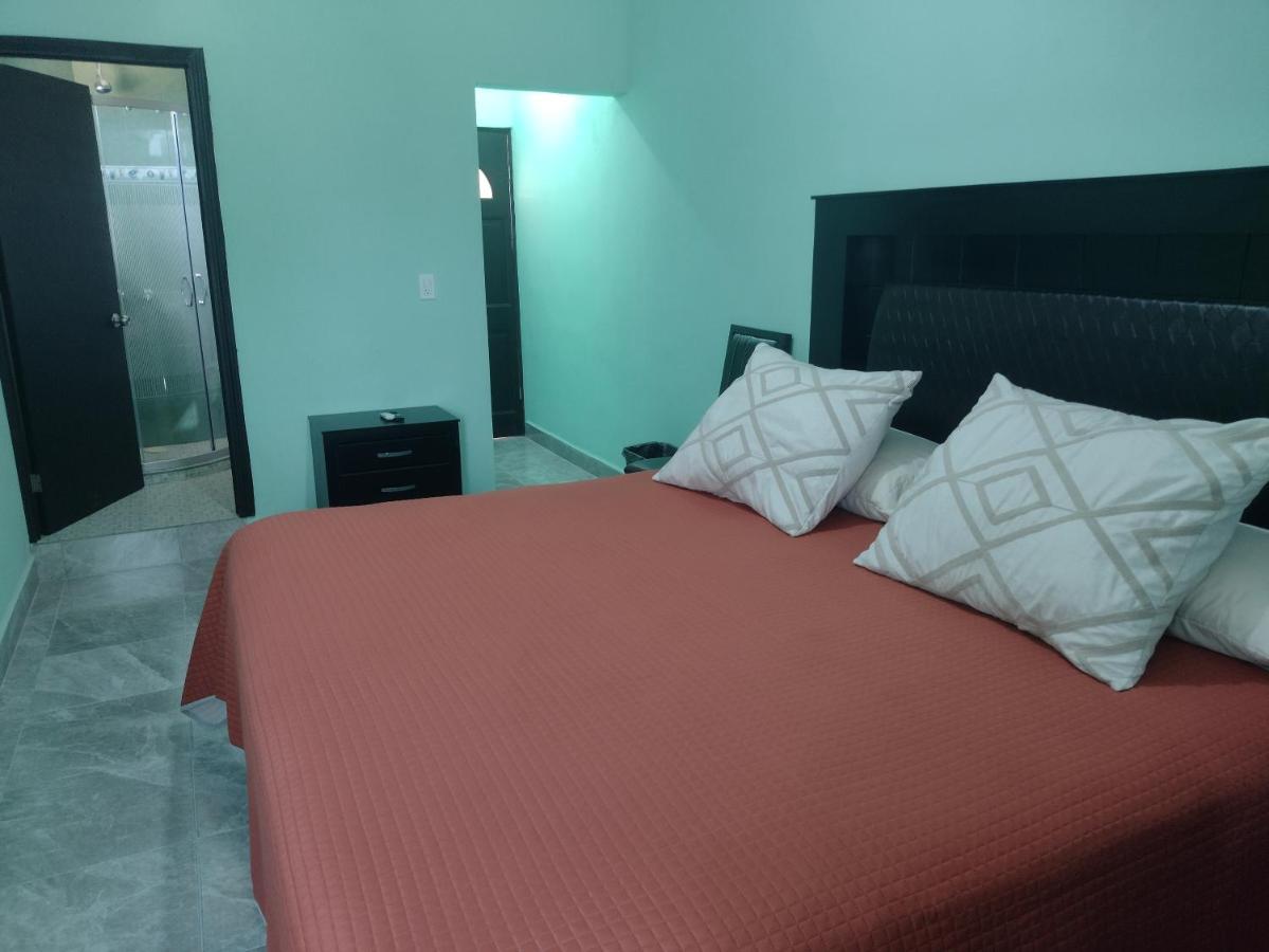 Hotel Prado'S Puerto San Carlos Exteriér fotografie